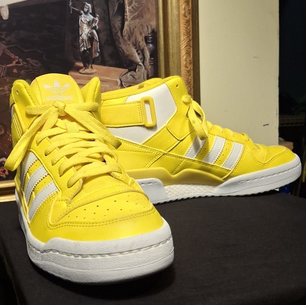 Adidas Bright Yellow Sneakers - Picture 4 of 12